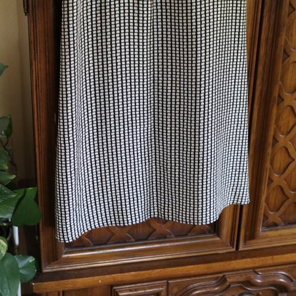 Old Navy Silk Dress with Ruffle Neck Style #582411- Black/ White, size S - Picture 7 of 16